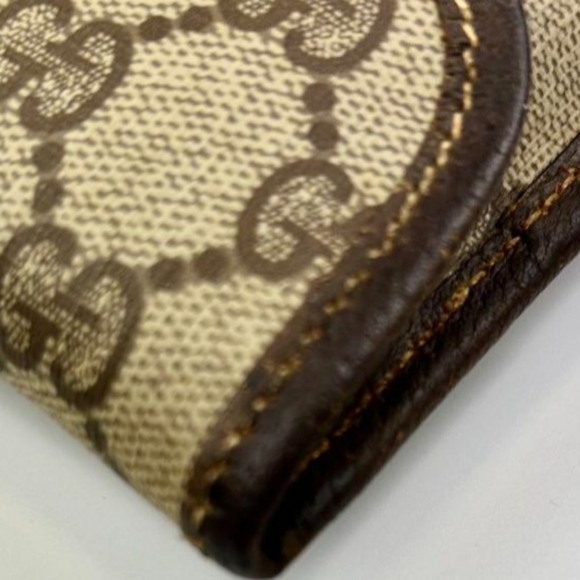 Gucci Clutch Bag - Picture 8 of 9